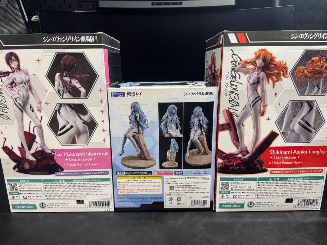 エヴァンゲリオン　フィギュア　アスカ・マリ・レイ