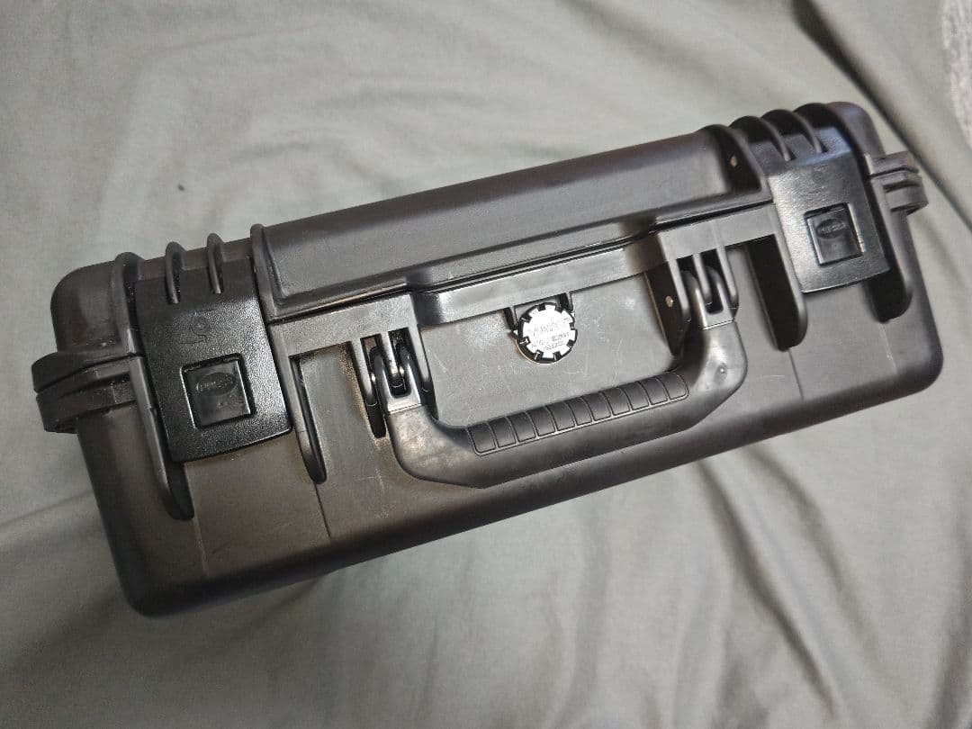 PELICANペリカン IM2300BKストームケース 　純正オーガナイザー付き