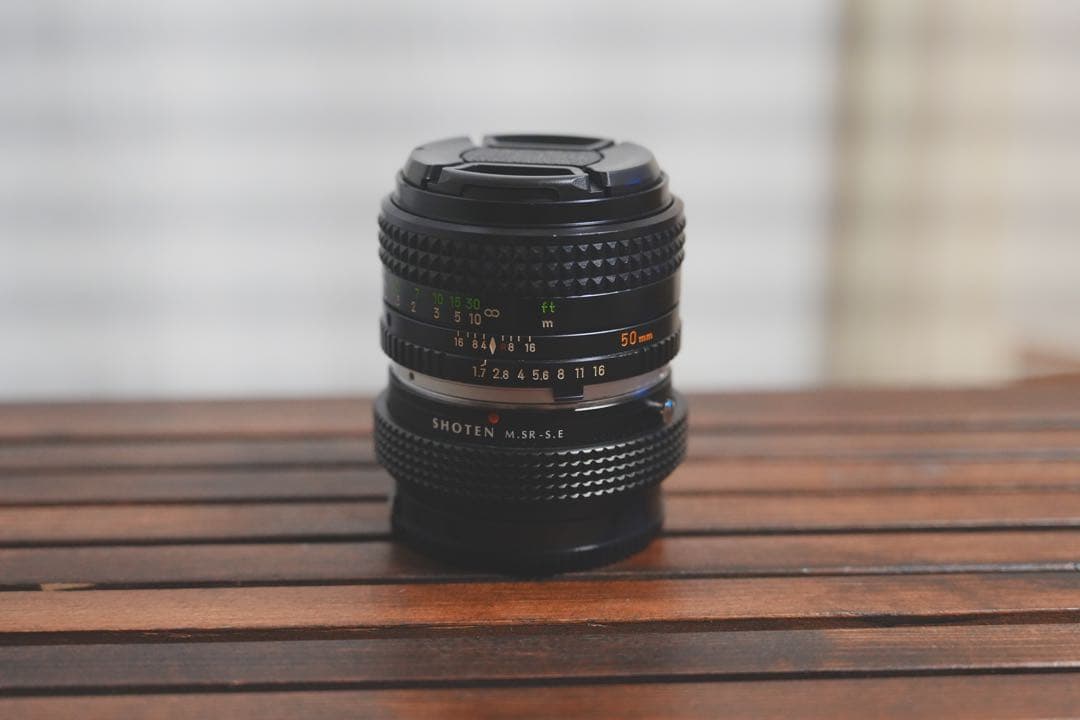 美品MINOLTA MC ROKKOR-PF 50mm F1.7 アダプタ付き