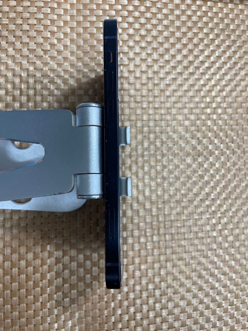 iPhone 12 128 GB ブラックSIMフリー【6865】