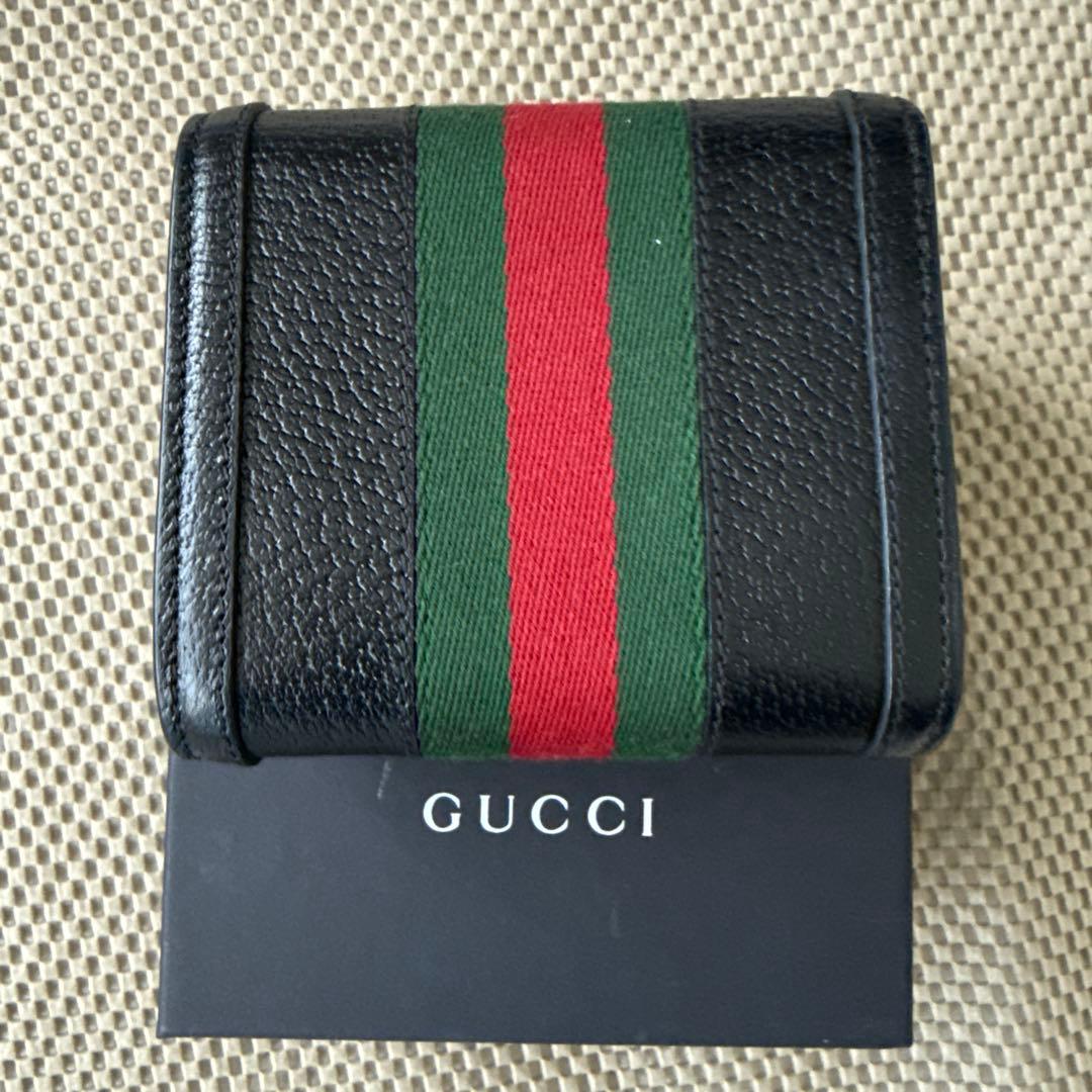 GUCCI GGロゴ 二つ折り財布 ブラック