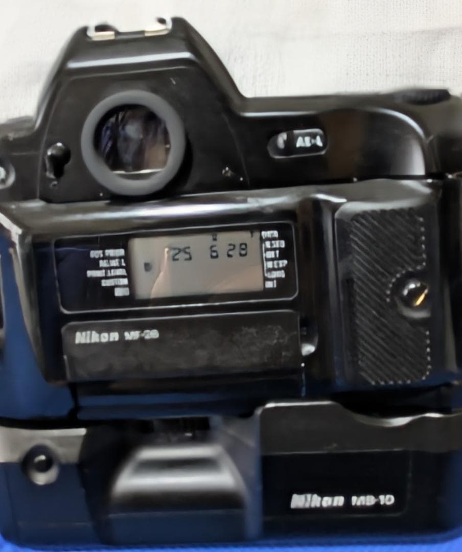 値下！F80シリーズの最上位機 Nikon F80S＋使い勝手良い28-85mm