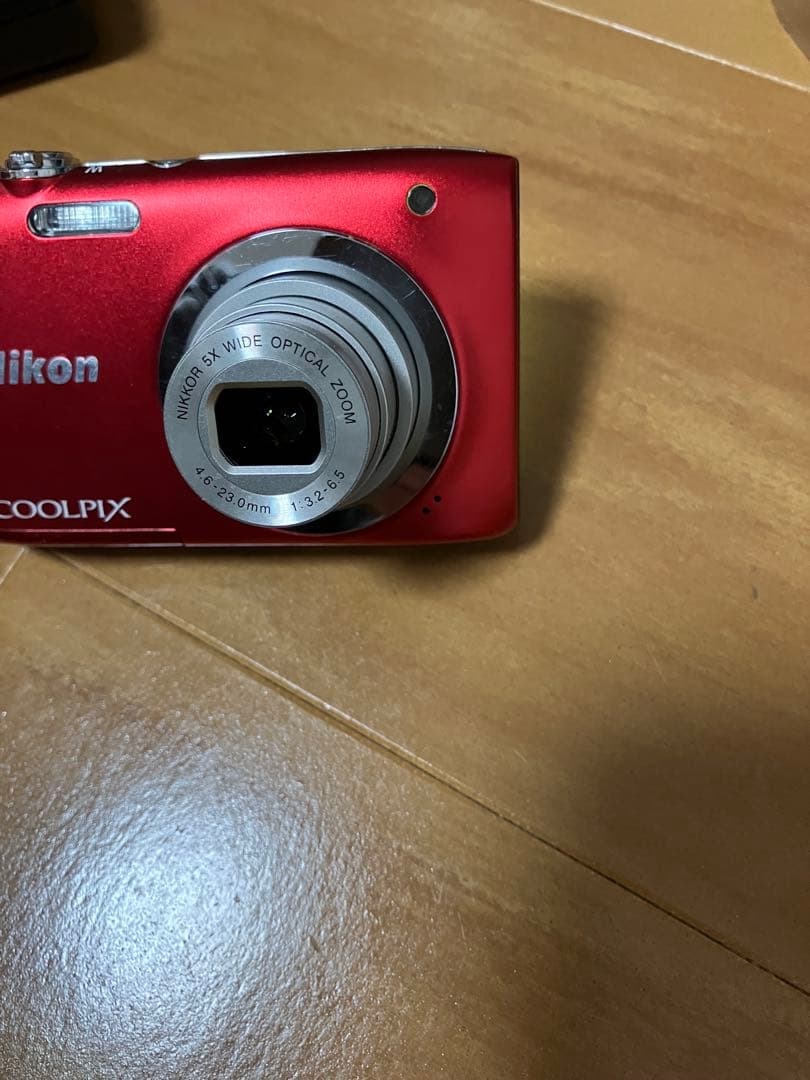 Nikon COOLPIX A100レッド バッテリーチャージャー付き