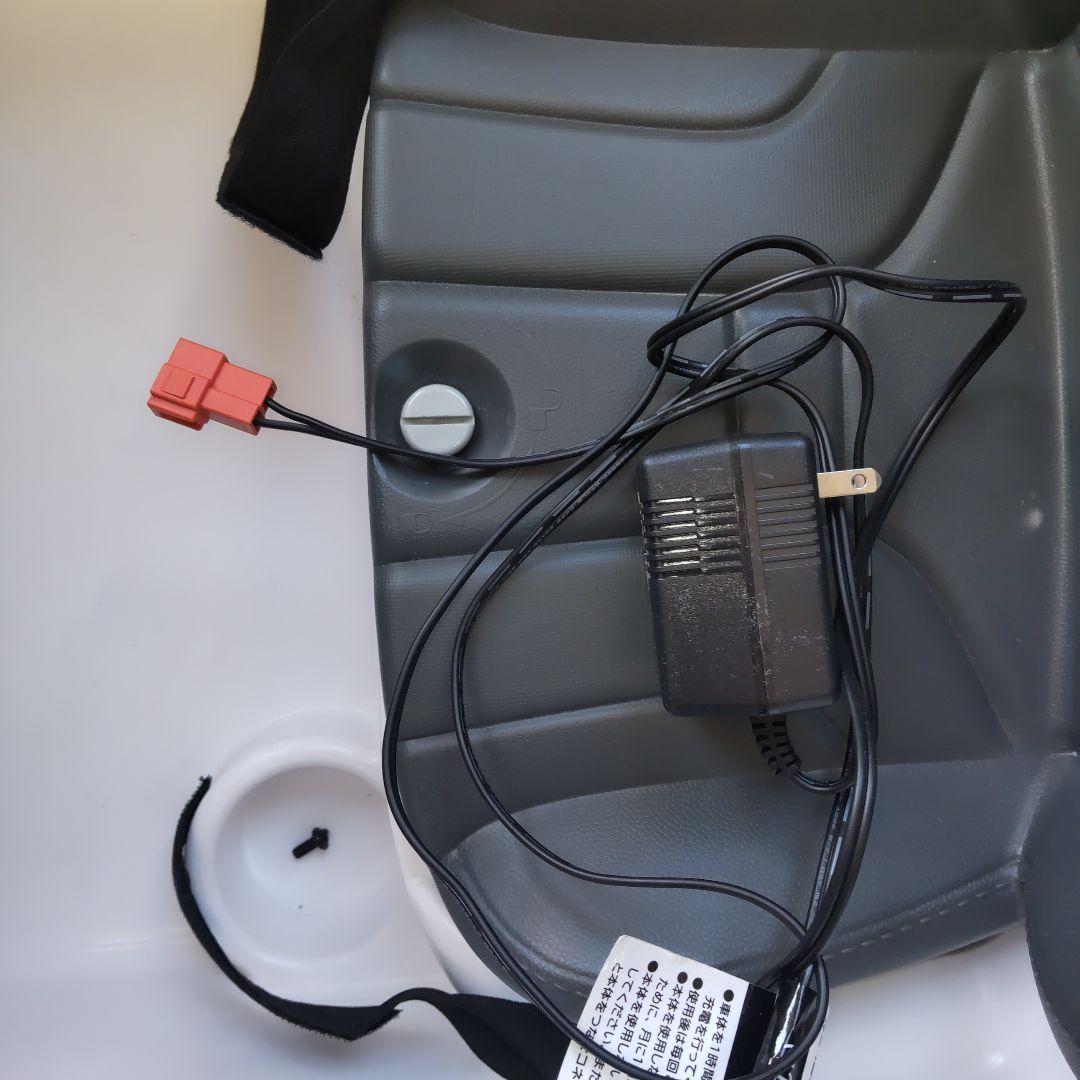 トイザらス　BMW i8 Concept Spyder 子供用電動自動車