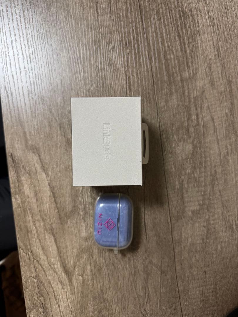 LinkBuds S ワイヤレスイヤホン　NiziUケース付