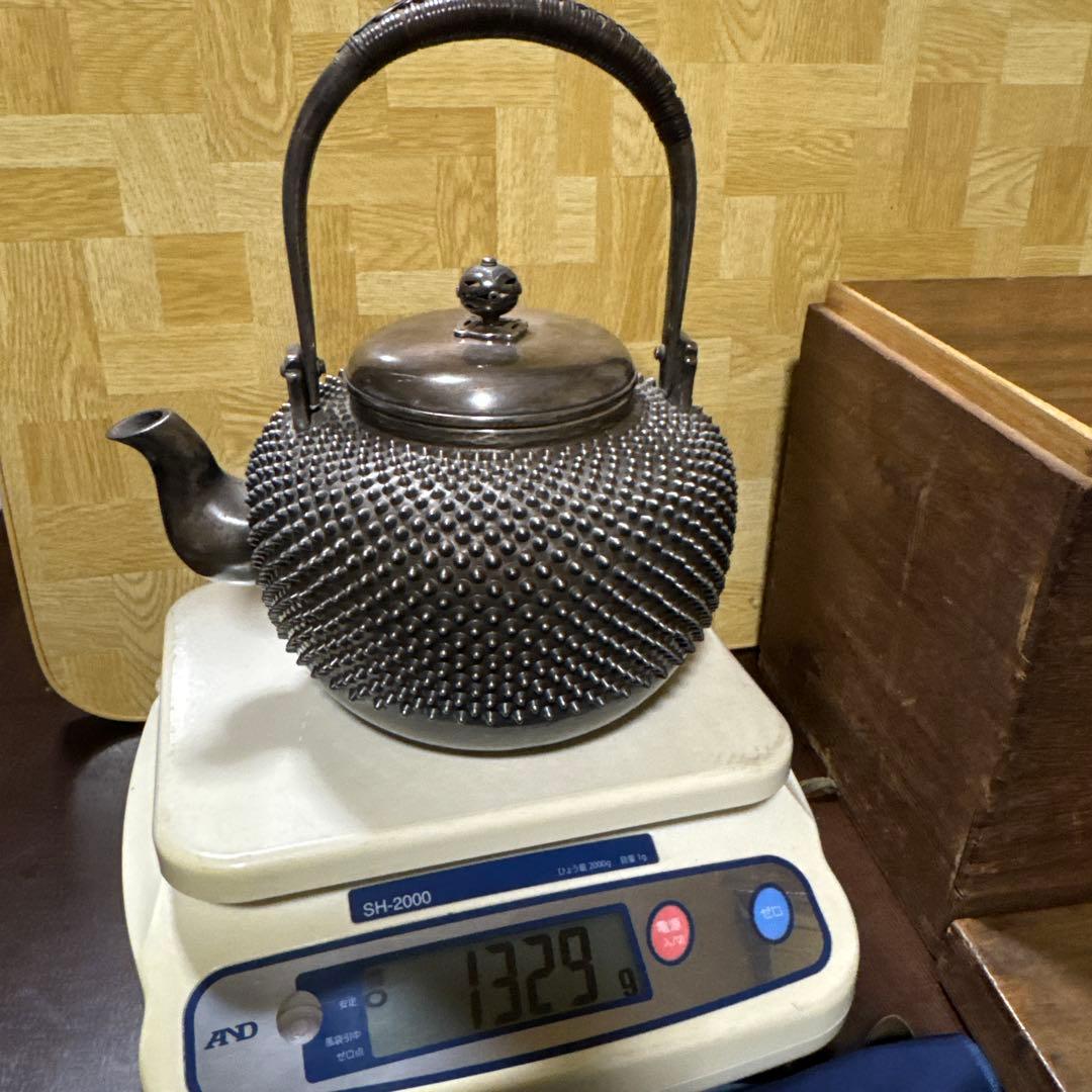 純銀製 1329g 突起模様 銀瓶 煎茶 茶道具