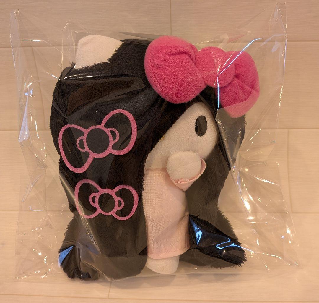 希少　ハローキティ　貞子　コラボぬいぐるみ　サンリオ限定　新品　タグ付き