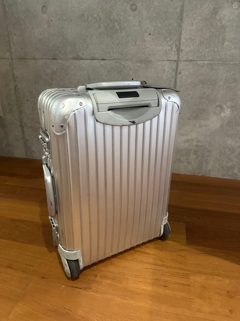 リモワ　トパーズ　32リットル　2輪