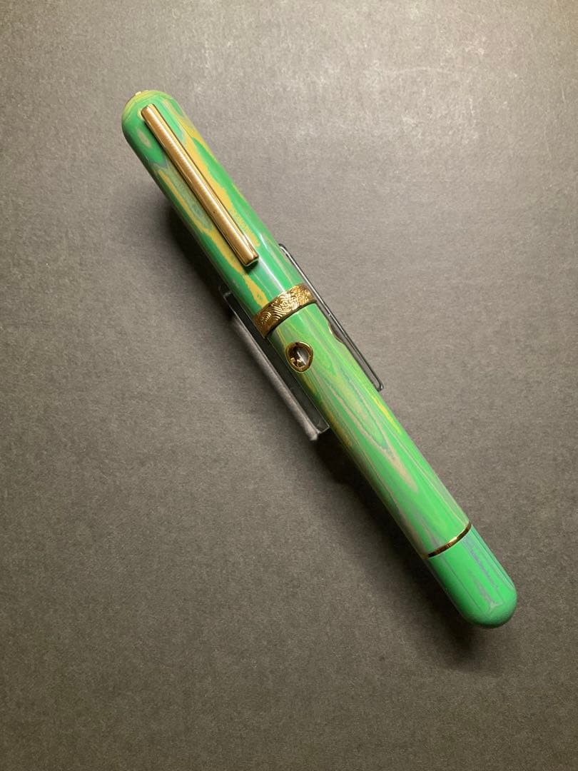 ナーワル　ナーヴァル　ノーチラス　スプリング　M　万年筆