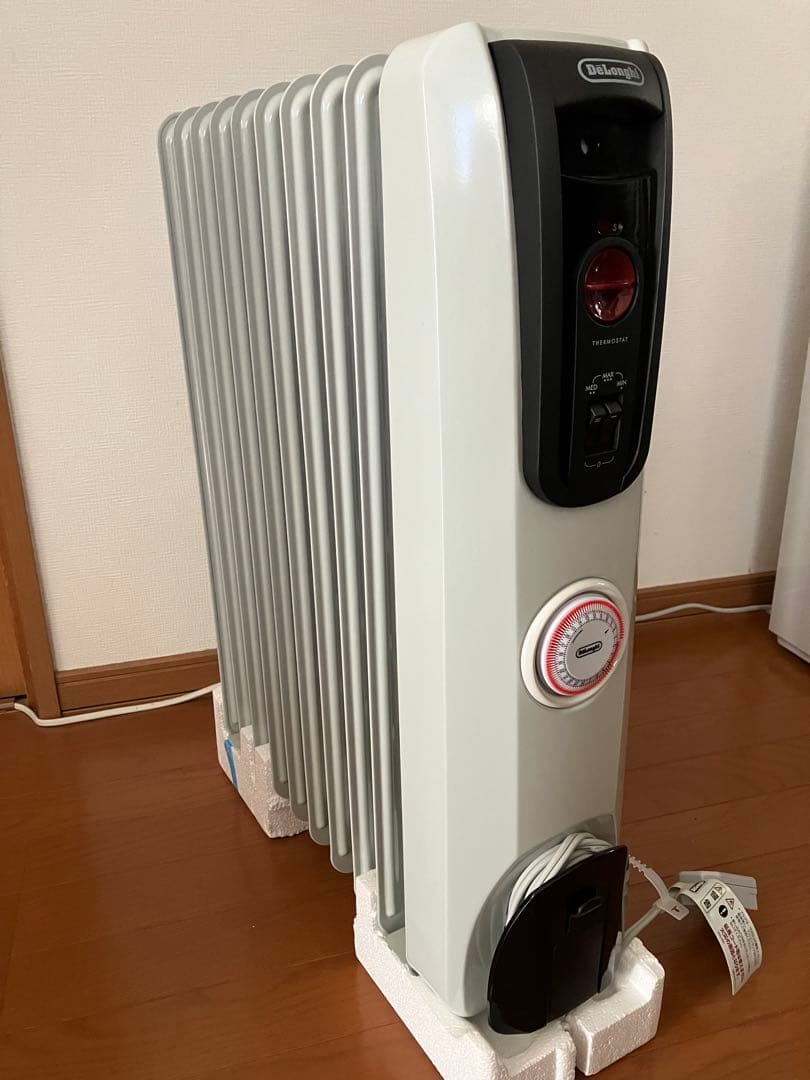 DeLonghi オイルヒーター H771015EFSN