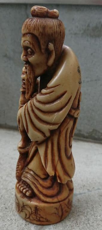 中国骨董 高級天然石 篆刻 テンコク 手彫り魚を持つ老人