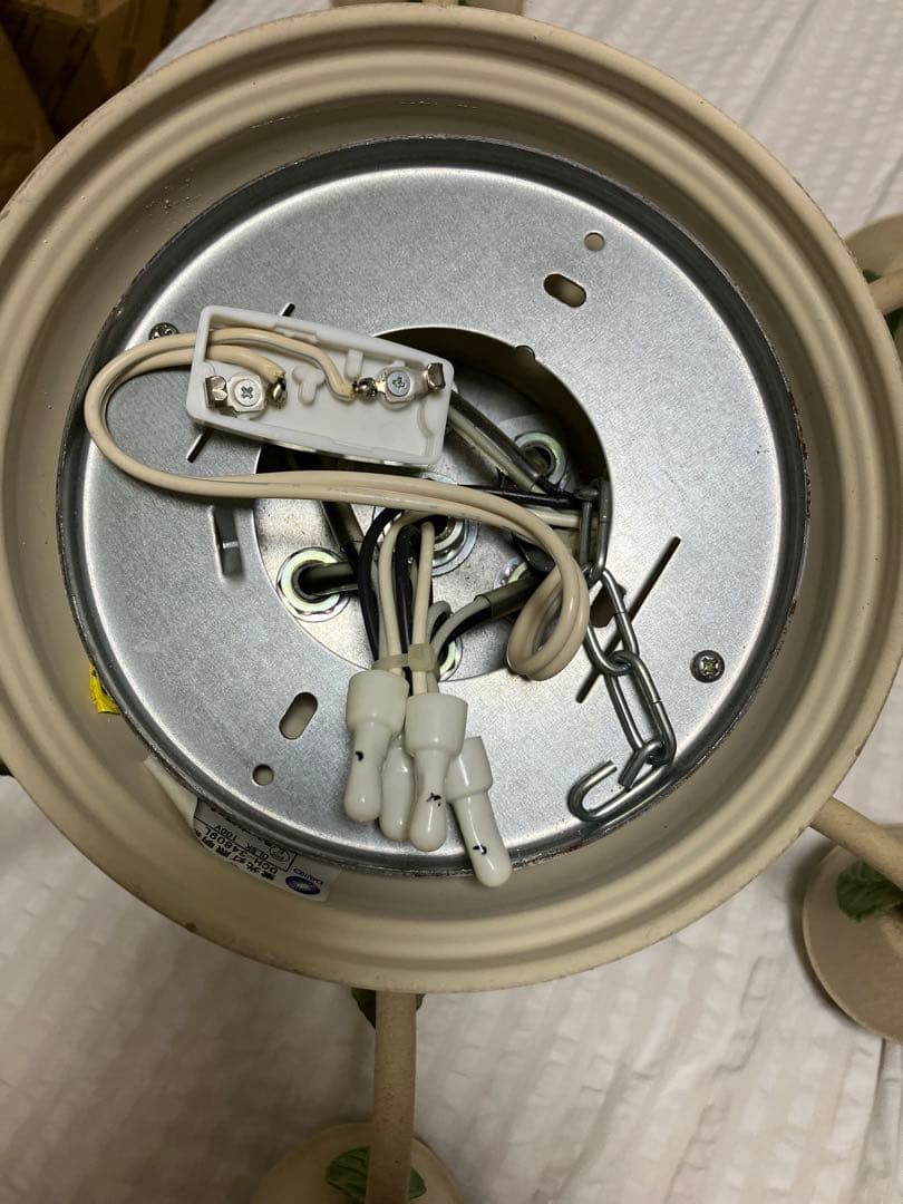 リビング照明 シャンデリア 薔薇