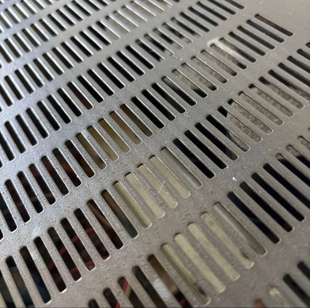 AU-D607F プリメインアンプ　SANSUI