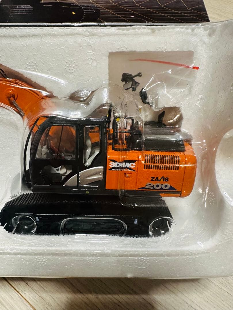 【新品未開封】ZAXIS200X-6 1/50 HITACHI