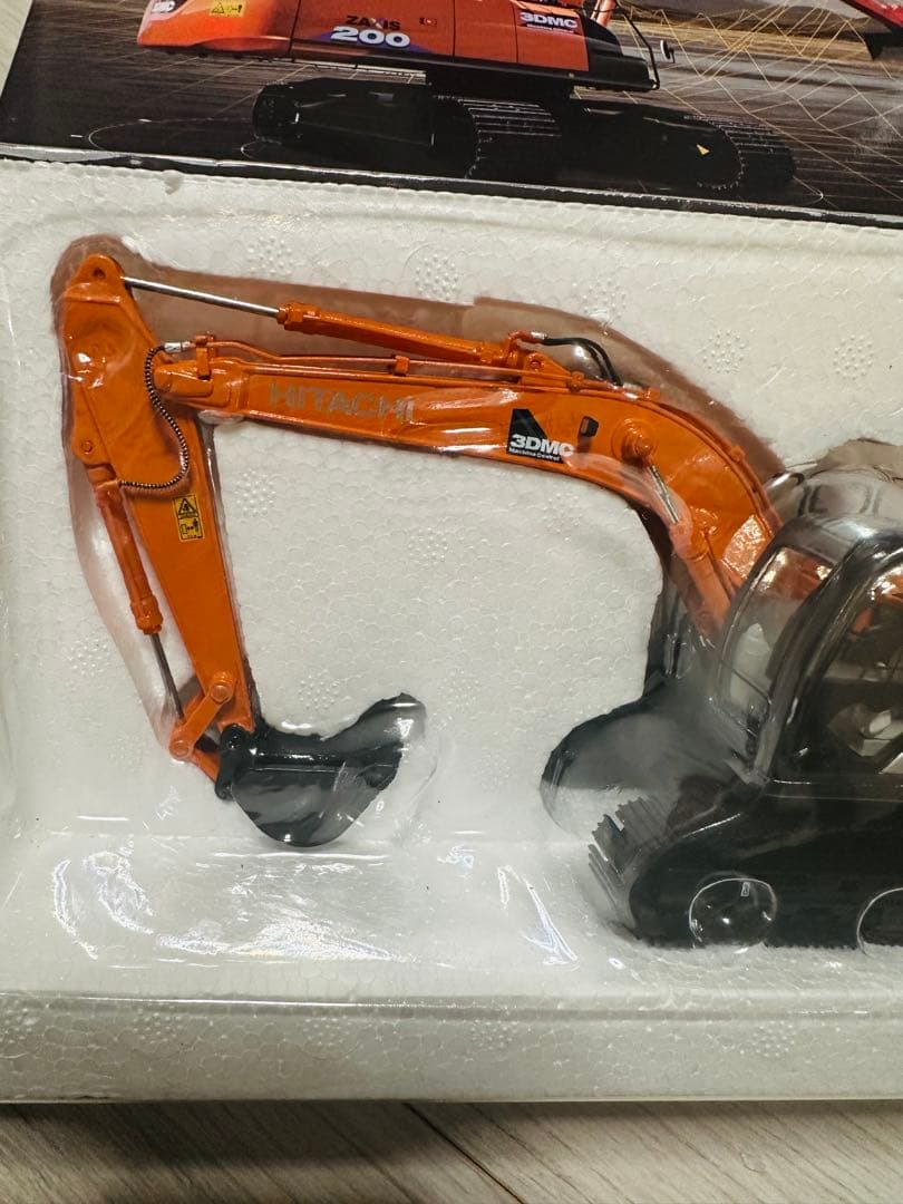 【新品未開封】ZAXIS200X-6 1/50 HITACHI