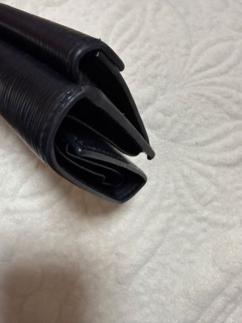 PRADA☆ブラックレザー 三つ折りミニウォレット