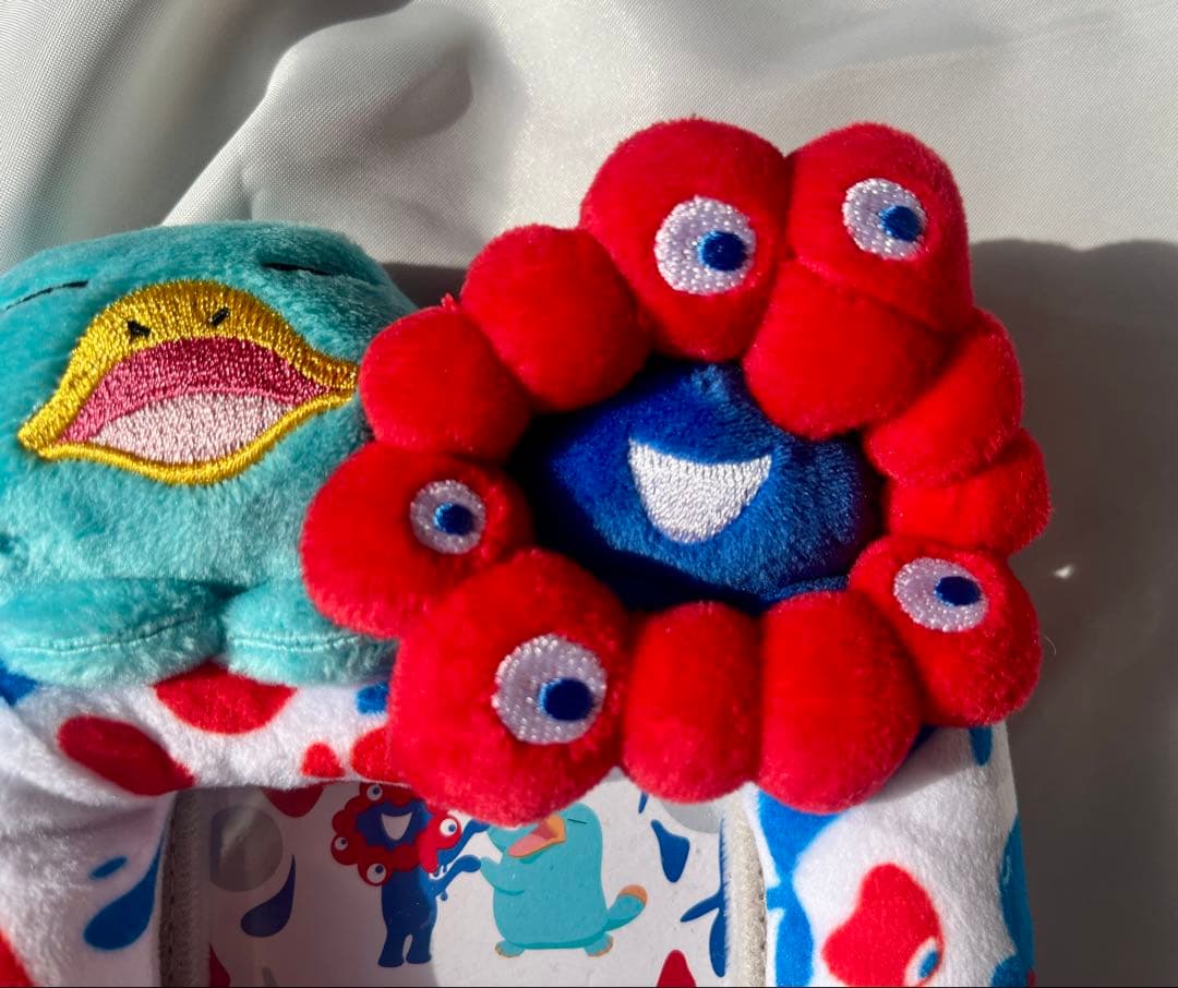 【最終値下げ】会場限定ミャクミャク×イコちゃん カードスタンド＋ICOCA