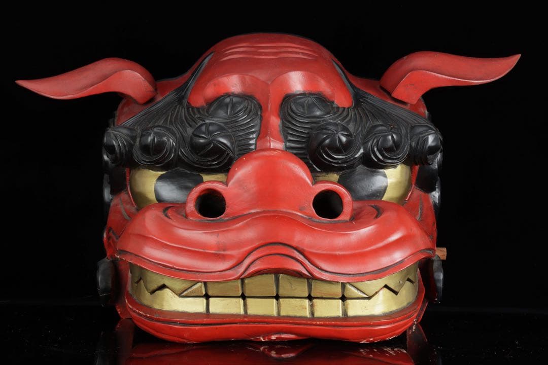 時代物 木彫獅子頭 朱漆金彩 幅49cm 獅子舞 神楽面 魔除 縁起物 骨董品