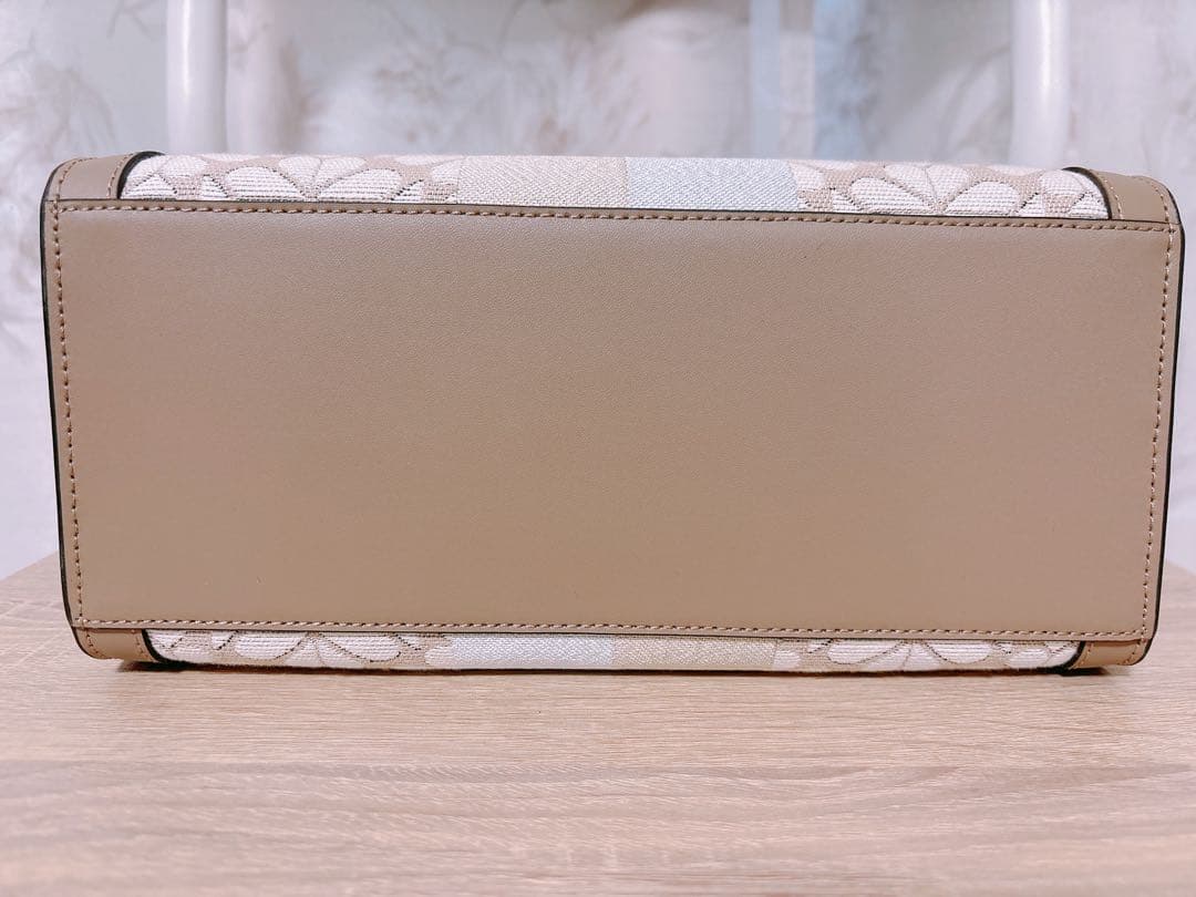 ★ケイトスペード★マンハッタン スペードフラワー ジャガード ベージュ