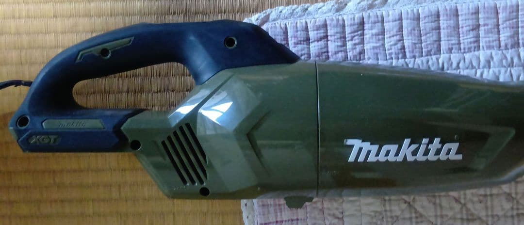 株*ク様 【26400円のお品】マキタ 充電式クリーナ 40Vmax CL001