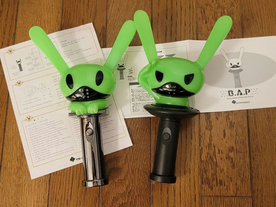 【お値下げ】B.A.P マトキ ペンライト 新旧 ２個セット 箱も綺麗です