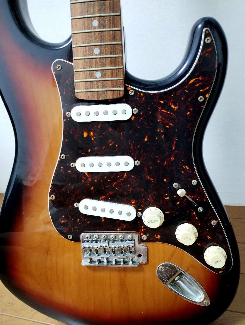 FERNANDES エレキギター