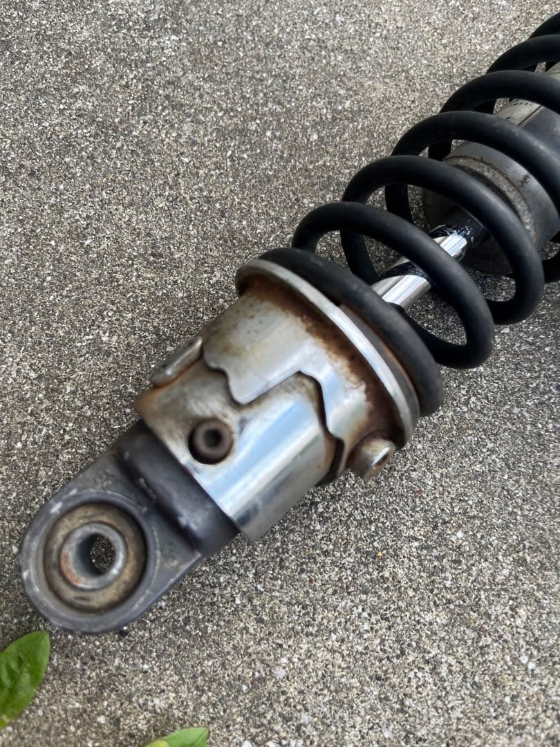 ハ*ス様 Kawasaki サスペンション 2本セット