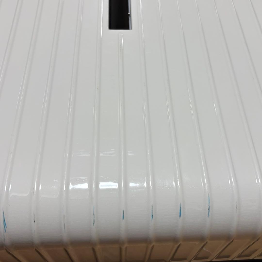 現行 リモワ エッセンシャルライト チェックインL 81L ネームタグ未使用