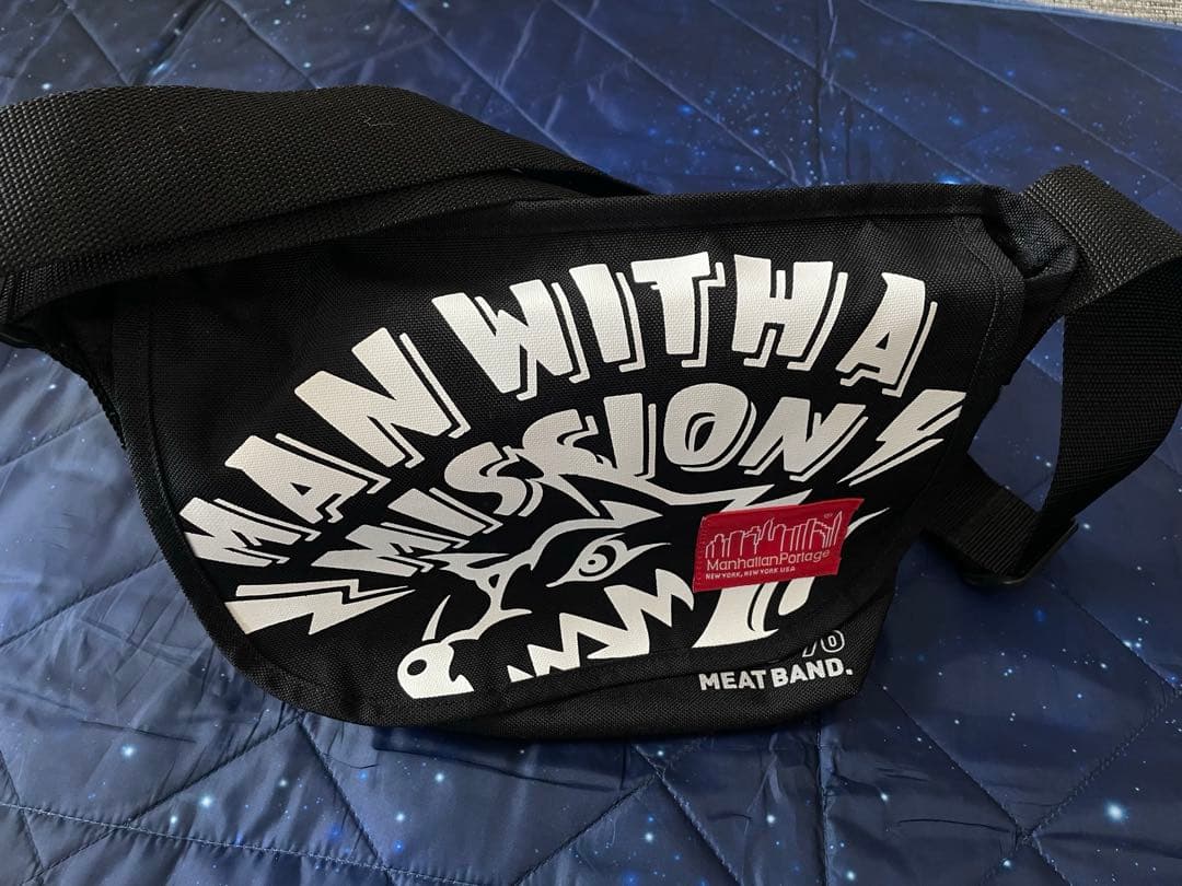 と*と様 マンウィズ× Manhattan Portageコラボショルダーバッグ