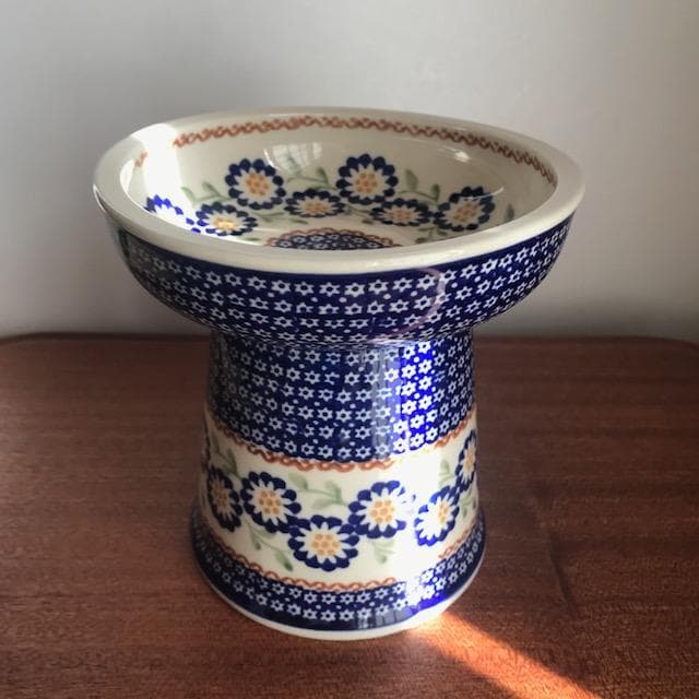 【限定品】北欧 ポーランド食器 おしゃれ 猫 犬 高さのある餌皿 フードボウル