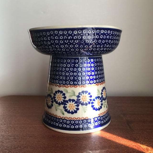 【限定品】北欧 ポーランド食器 おしゃれ 猫 犬 高さのある餌皿 フードボウル