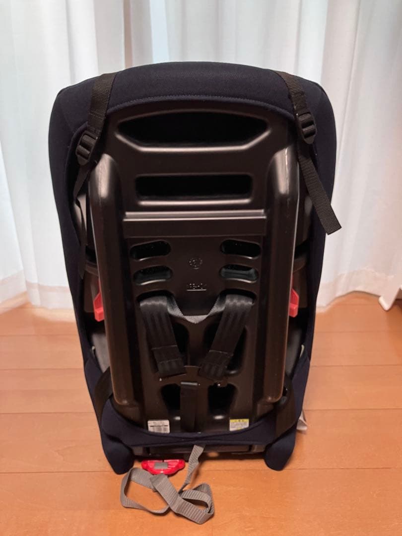 コンビ　チャイルド&ジュニアシート　ジョイトリップ　エアスルー　ネイビー