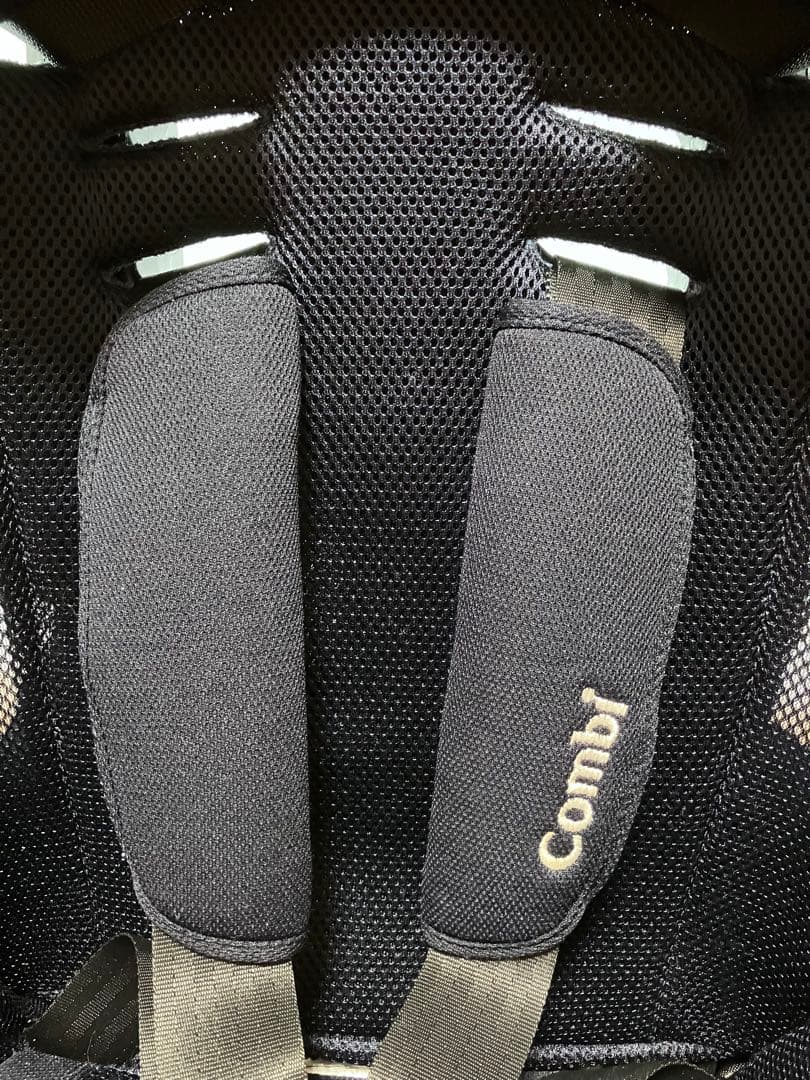 コンビ　チャイルド&ジュニアシート　ジョイトリップ　エアスルー　ネイビー