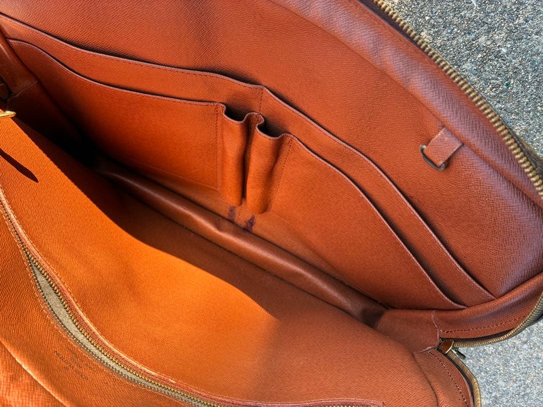 が*門様 LOUIS VUITTON ポルト ドキュマン ヴォワヤージュ モノグ