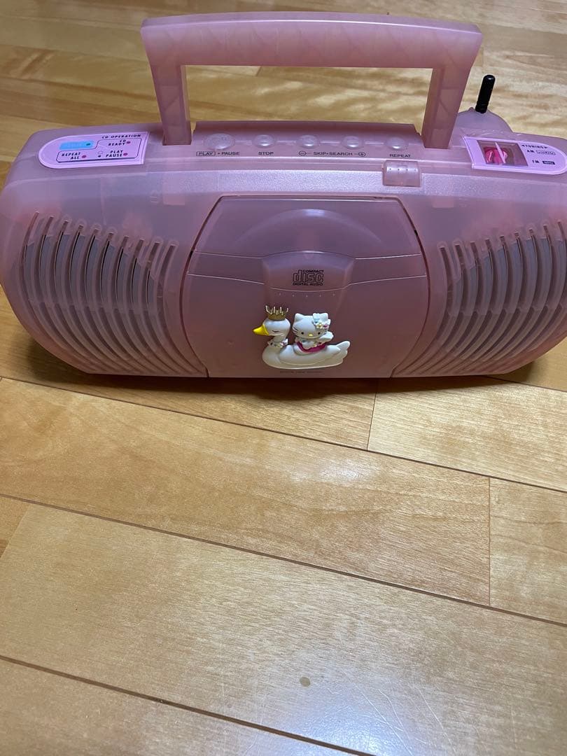 サンリオキティ　ステレオCDプレイヤー　25周年記念