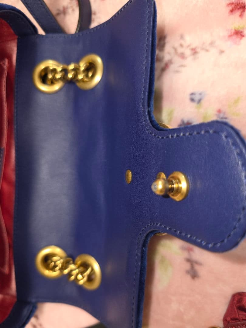 グッチGGマーモントベルベット生地バッグ