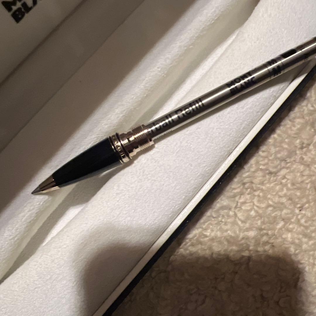 MONT BLANC ボールペン本体 専用ケース付き　宝石付き