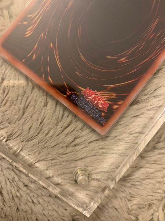 No.587 遊戯王 美品 初期 千年の盾 ウルトラシークレットレア