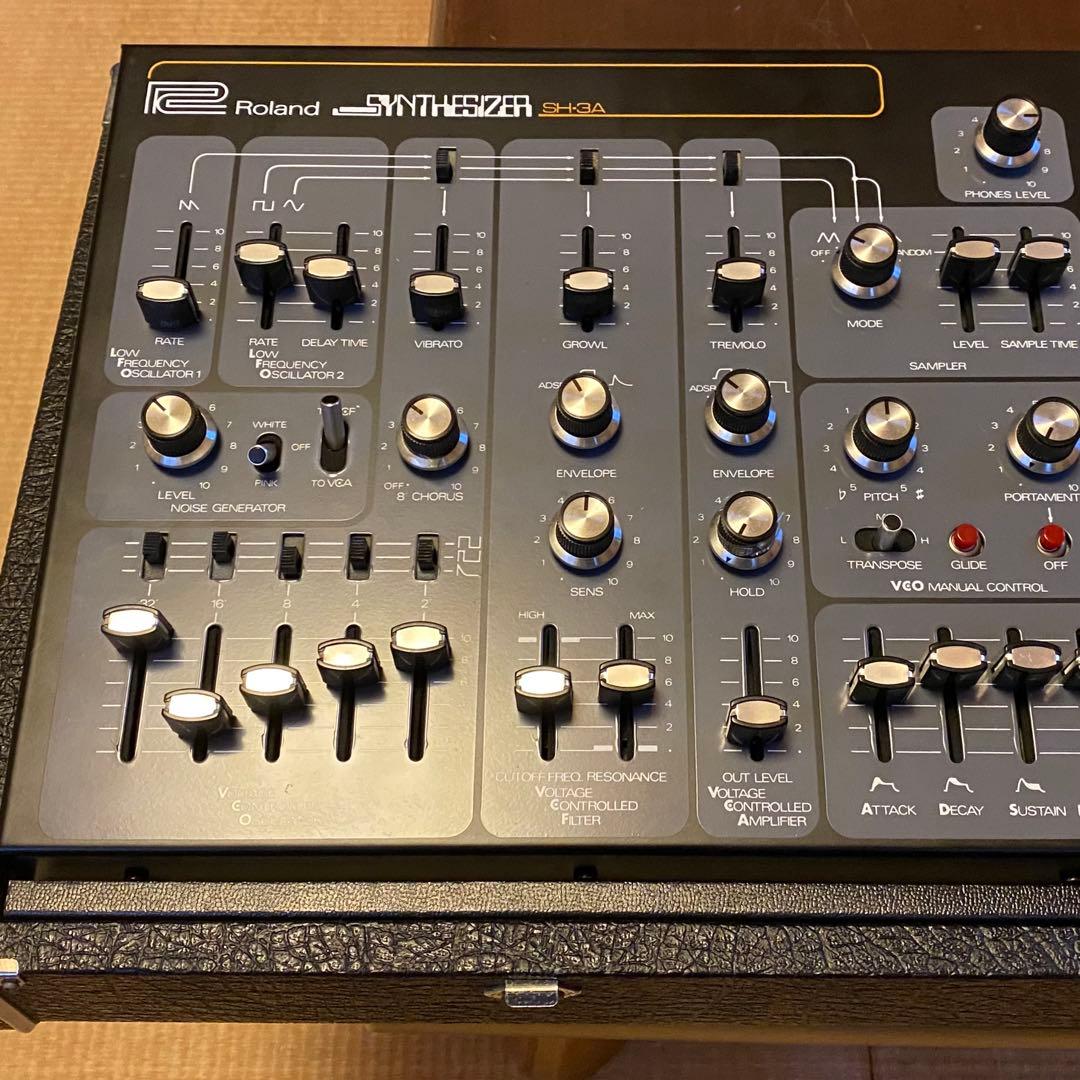 Roland SH-3A シンセサイザー