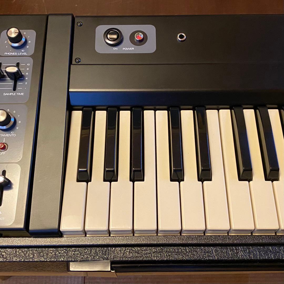 Roland SH-3A シンセサイザー
