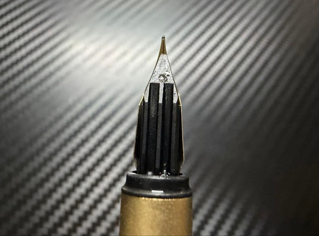 極美品 モンブラン ノブレス ゴールド EF 極細字 万年筆