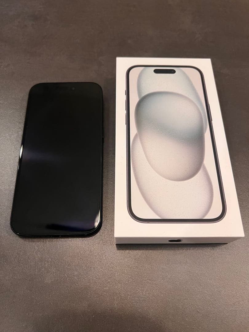 iPhone15 128GB ブラック　本体　SIMフリー