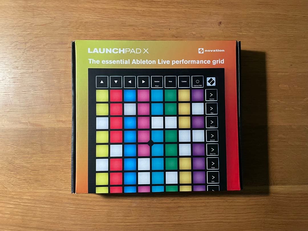 Novation Launchpad X 純正キャリングケース付き