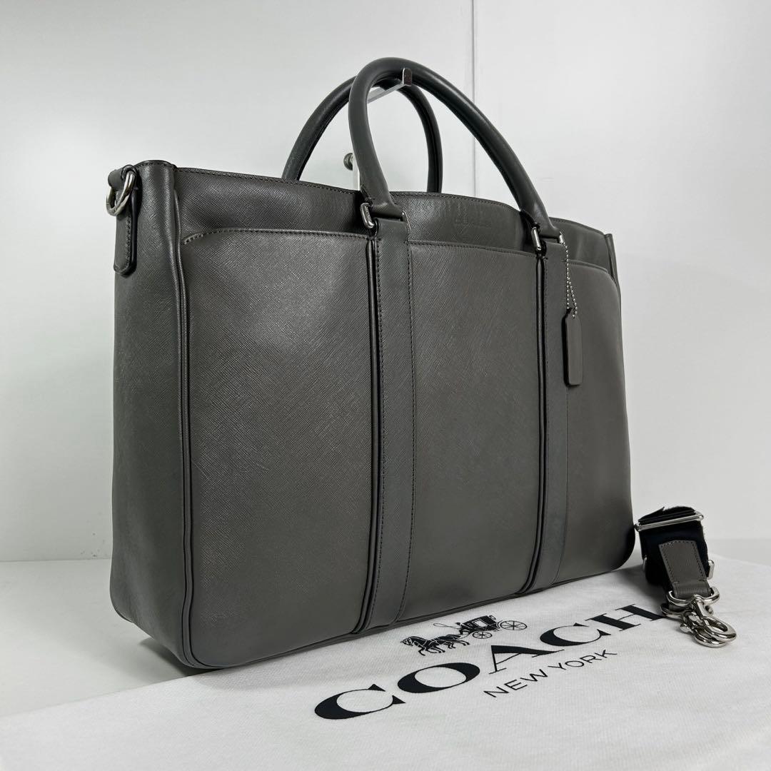 ✅【格安】定価9.4万　メンテ済み　コーチ　ビジネスバッグ　COACH グレー