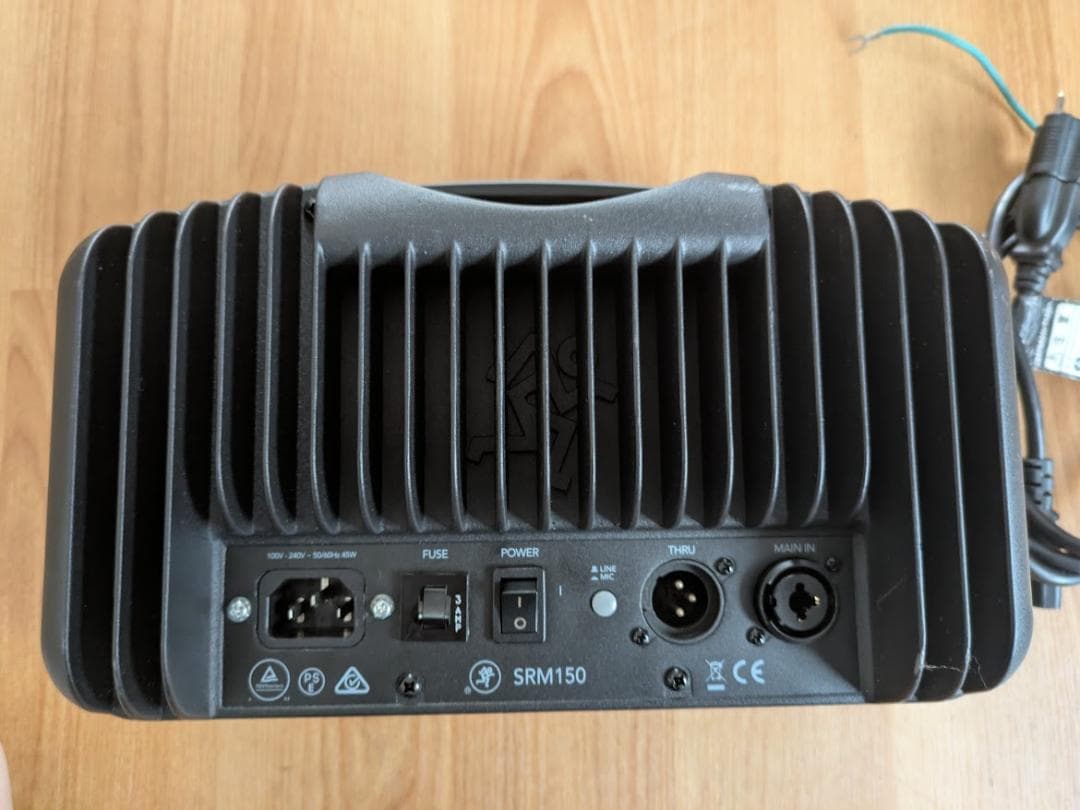 ＊お値下げ不可　MACKIE SRM150 パワードPAスピーカー