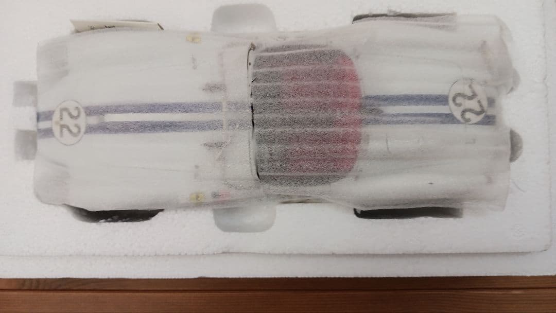 CMC 1/18 Ferrari フェラーリ 250 Testa Rossa