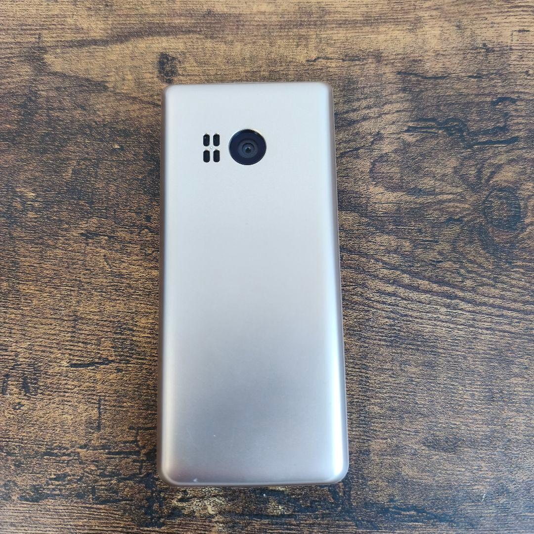 【美品】かんたん携帯11 A207SH ゴールド SoftBank 判定○