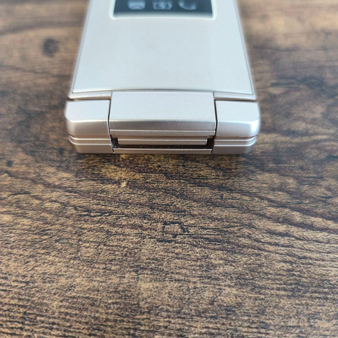 【美品】かんたん携帯11 A207SH ゴールド SoftBank 判定○