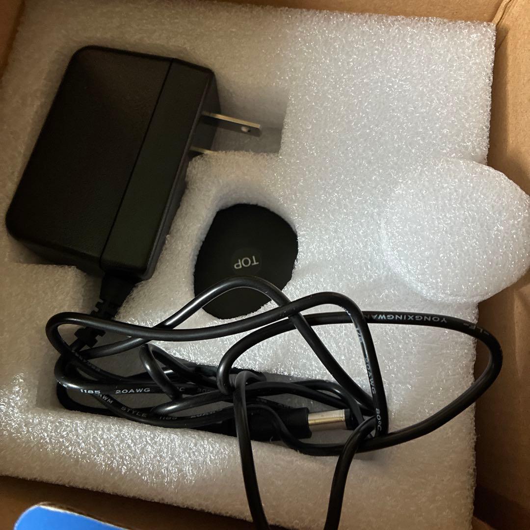 空中浮遊する、次世代ディスプレイスタンド LEVISTAGE レビステージ