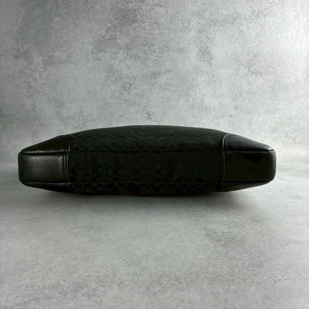 ✨美品✨コーチ　ビジネスバッグ　ブリーフケース　シグネチャー　ブラック